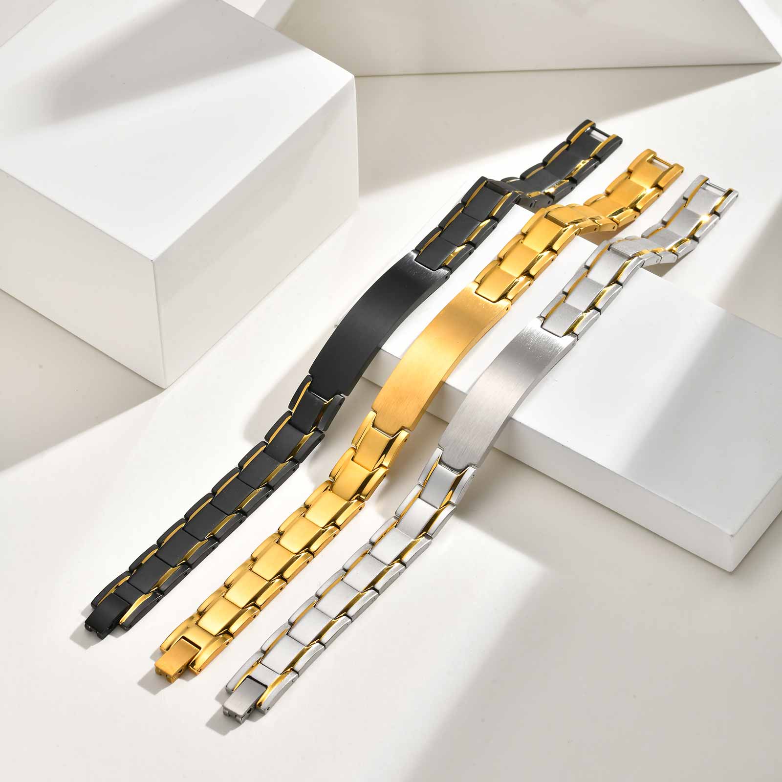 Custom Name Text Engraved Brac - Jewelry Watches For Men のレビューと価格