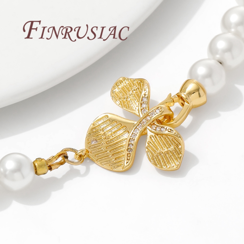 18K Gold Plated Connectors Cla - Pearl Necklace のレビューと価格