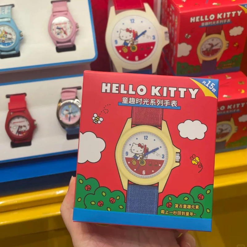 Sanrio Hello Kitty Childlike F - Moments Watches & Jewelry Vaughan Mills のレビューと価格