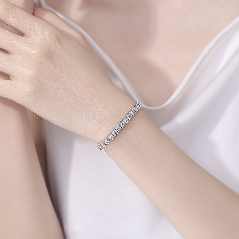 925 Sterling Silver 4MM Cubic  - Tennis Bracelet Cubic のレビューと価格