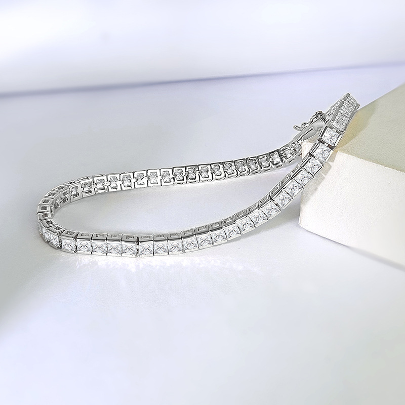 Brand Fashion Tennis bracelet  - Tennis Bracelet Cubic のレビューと価格